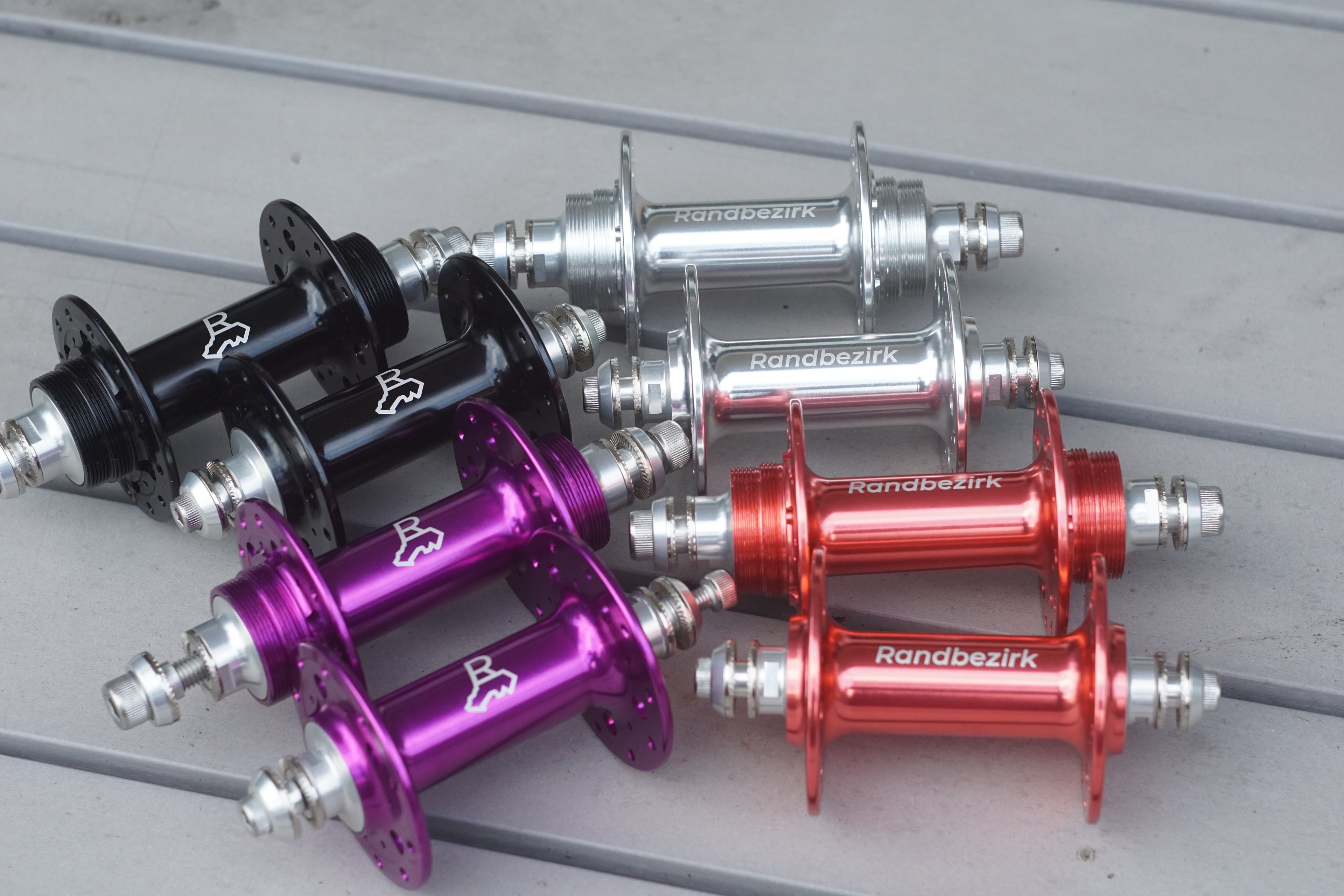 Randbezirk "Buzz" Track Hubs