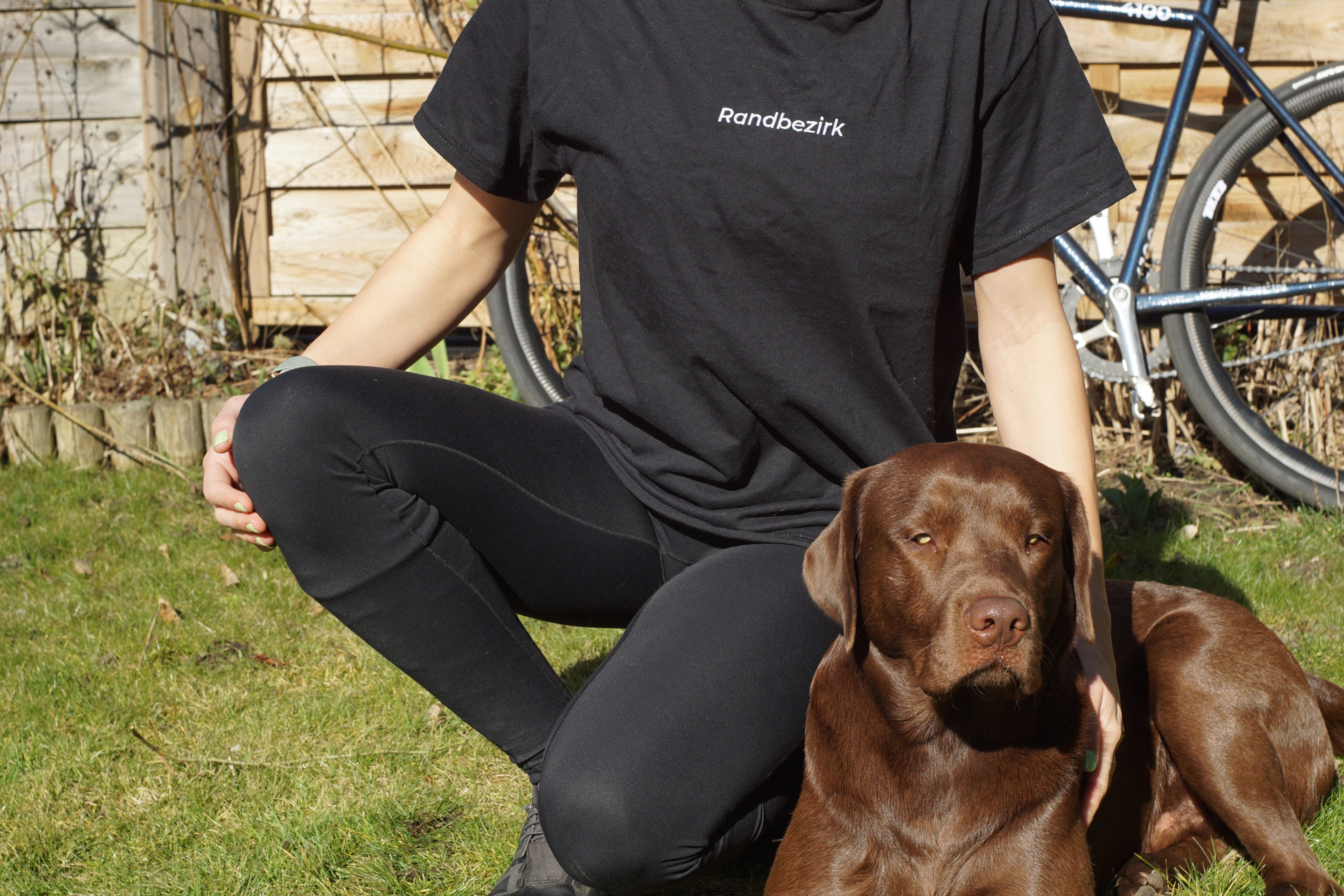 Randbezirk Embroidered T-Shirt